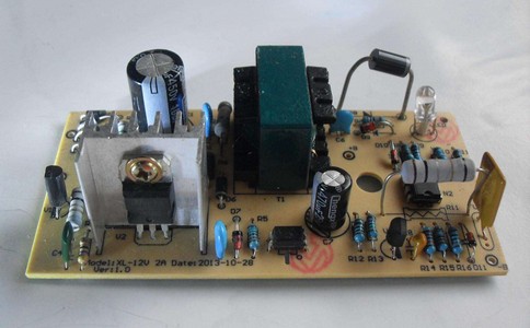 71e105cc-672a-437d-8d99-cb9964148d73.jpg 德國(guó)陽(yáng)光蓄電池